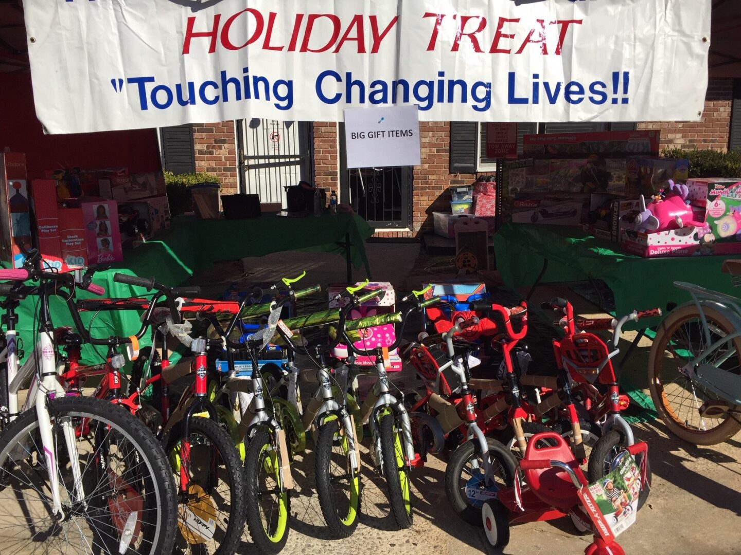 Holiday Treat Touching Changing Lives Bikes Bigitems